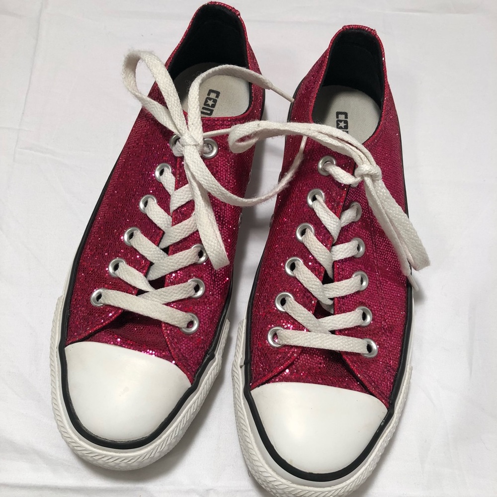 Like new-Pink sequin converse💕